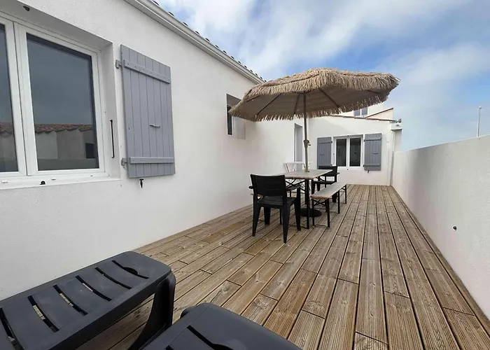 Villa Maison 6 Couchages 50M De La Plage Des Huttes - Sdo000-095 *