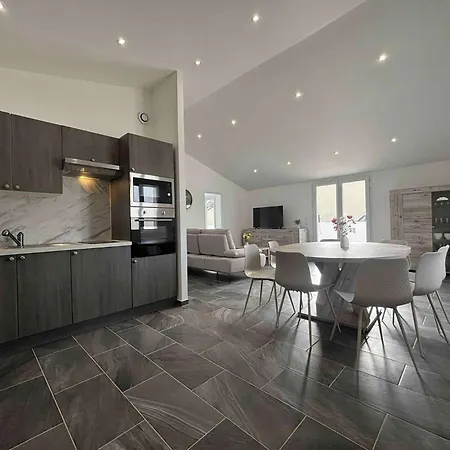 Maison 6 Couchages- Les Huttes - Sdo000-095 Villa