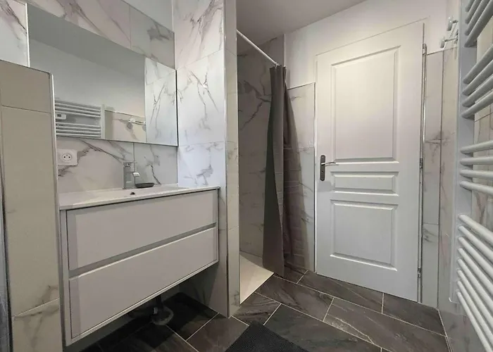 Villa Maison 6 Couchages 50M De La Plage Des Huttes - Sdo000-095